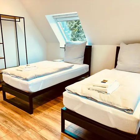 Rg Living Self Check-in 24-7 Near Messe Center Free Parking